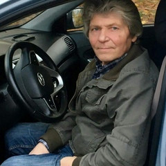 Петя Будаков