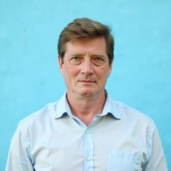 Андрей Наумов