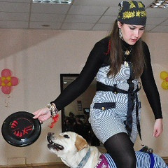 Лена Кутузова