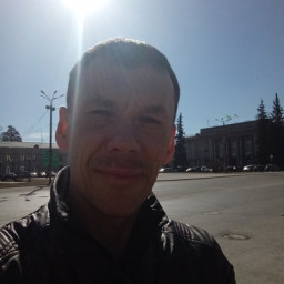 Dmitriy Levashov