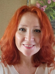 Наталья Славакова
